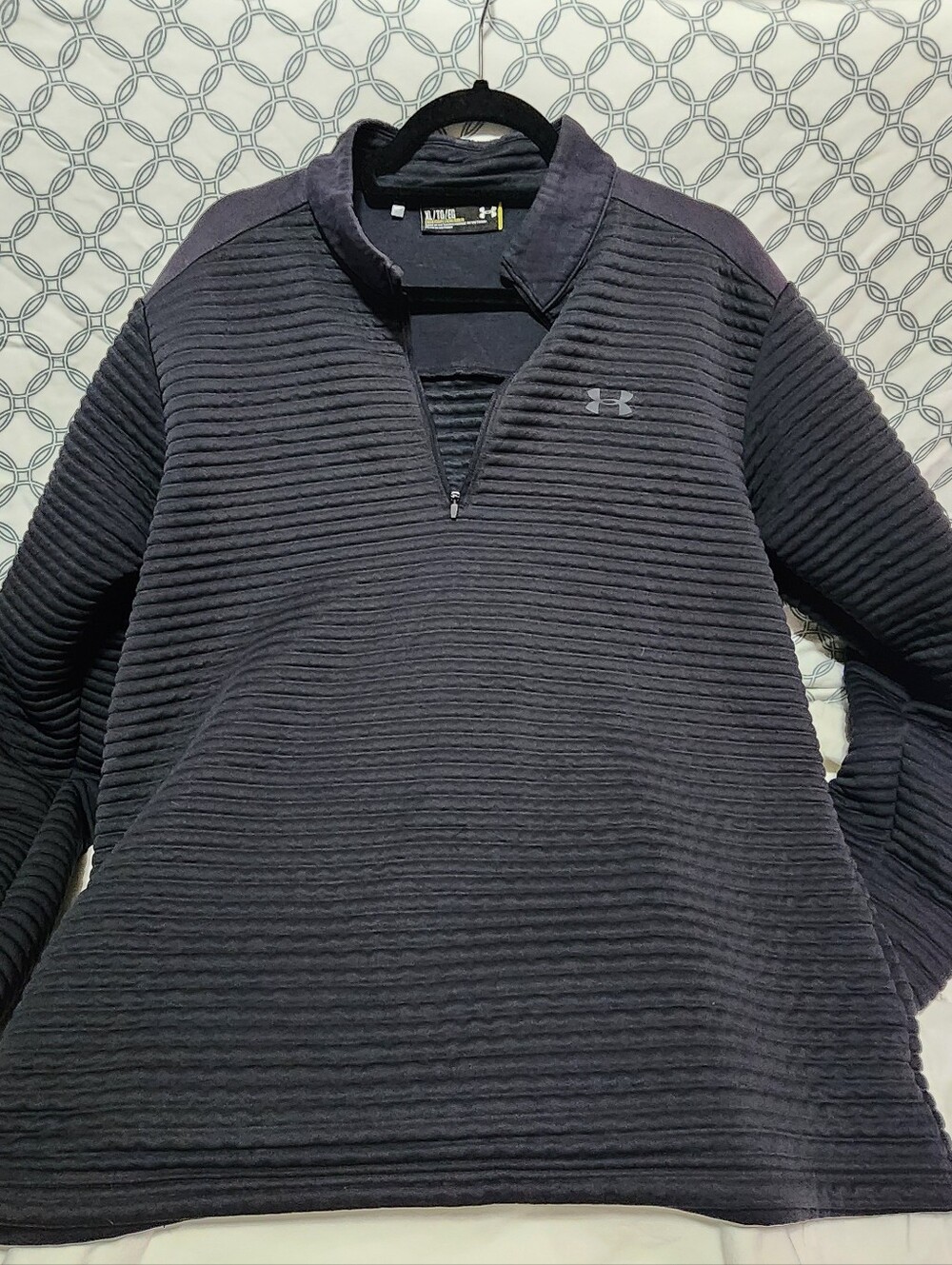 Under Armour Men's Black Textured Quarter-Zip Pullover SZ xL